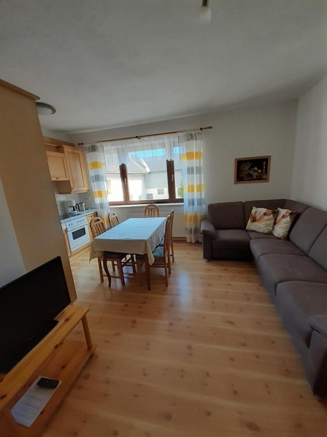 Landhof Lydia Apartment Roggendorf ภายนอก รูปภาพ