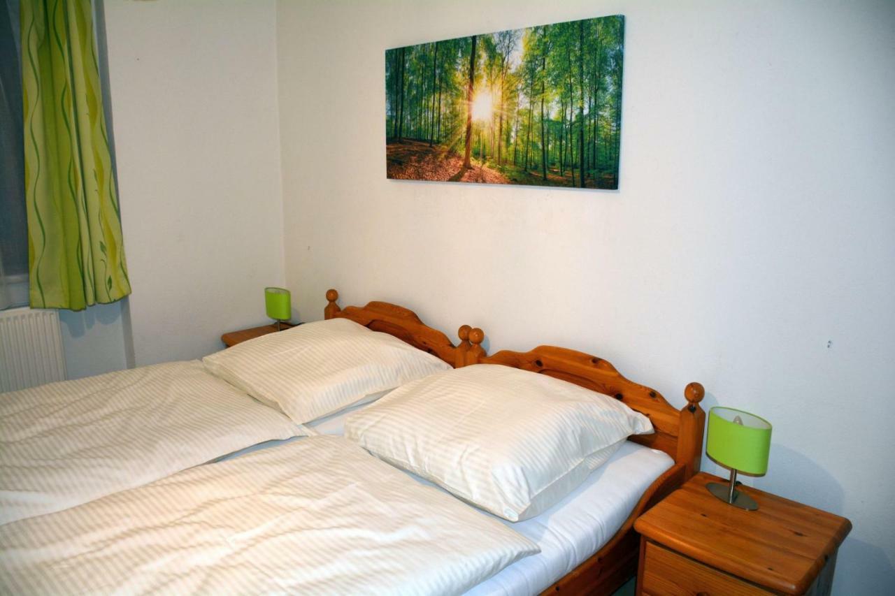 Landhof Lydia Apartment Roggendorf ภายนอก รูปภาพ